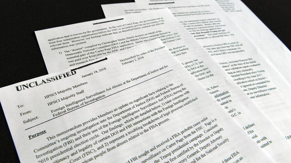 Trump povolil odtajnenie správy republikánov, podľa ktorej FBI zneužila právomoci