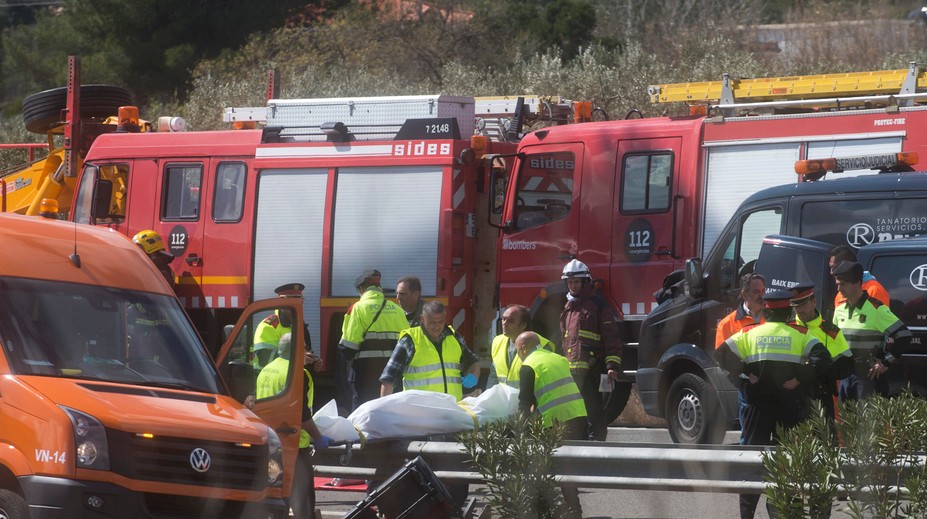Všetkých 13 obetí havárie autobusu v Španielsku boli ženy