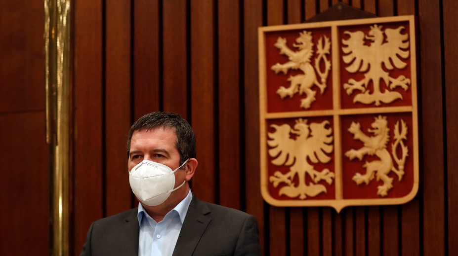 Vážne obvinenie v Česku: Minister Hamáček chcel údajne uhladiť škandál Vrbětice výmenou za Sputnik