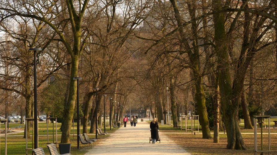 Teplé dni a chladné noci. Meteorológ vysvetlil, prečo sú v týchto dňoch teplotné rozdiely také veľké