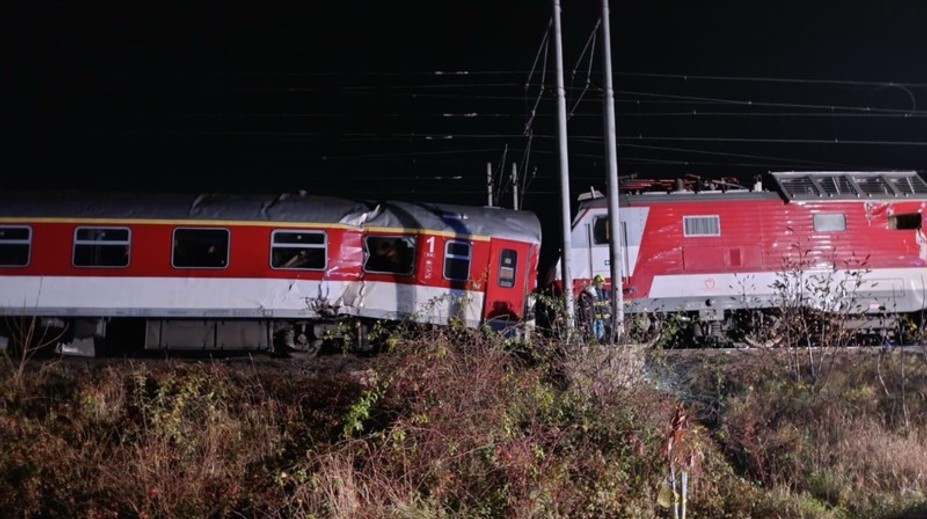 Zrážka vlakov pri Pezinku so 127 zranenými: Vyšetrovanie ukázalo, kto zlyhal