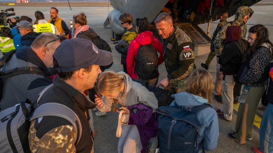 Mimoriadny let na Slovensko sa vypredal rekordne rýchlo. Ľudia masovo opúšťajú Blízky východ
