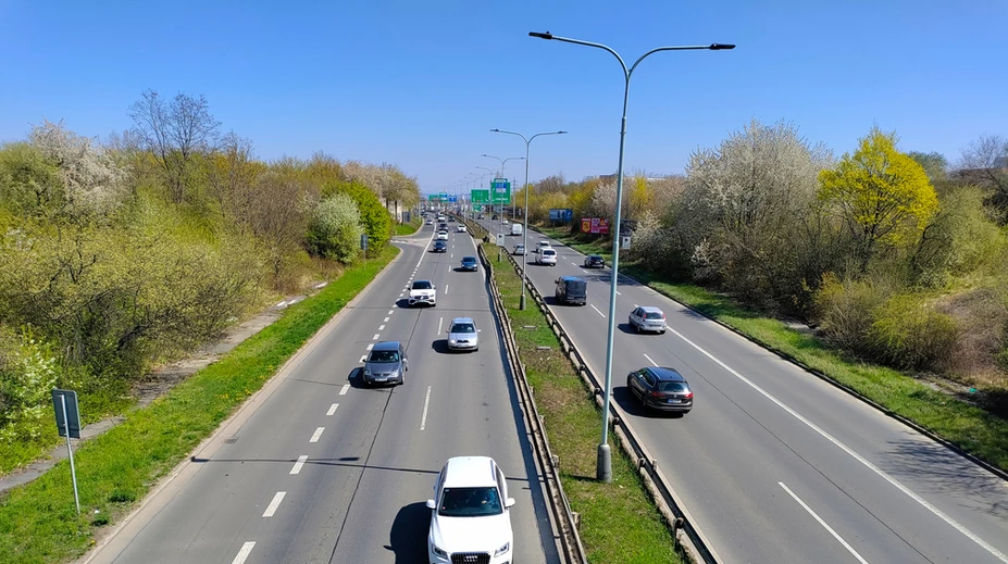 SkyToll bude vyberať mýto do konca roka 2024. Nadácia Zastavme korupciu kroky NDS kritizuje