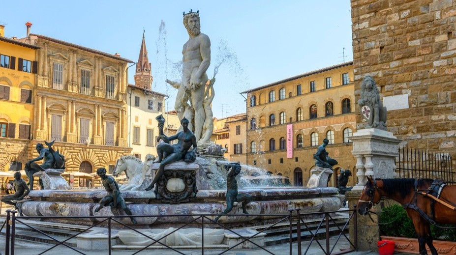 Turistka poškodila slávnu pamiatku vo Florencii. Za absurdný nápad zaplatí tisíce eur