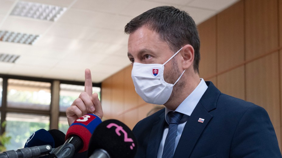 Heger: Kontrola cez eKaranténu sa môže zaviesť len cez núdzový stav, ten ale nezavedieme