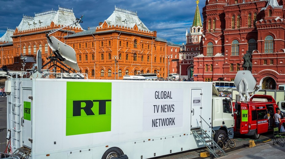 YouTube zablokovala dva videokanály siete Russia Today. Moskva pohrozila odvetnými krokmi