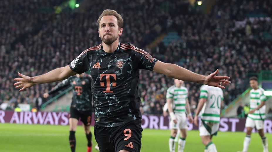 Potvrdil povesť kanoniera a získal prestížnu cenu. Hviezda Bayernu naháňa Cristiana Ronalda