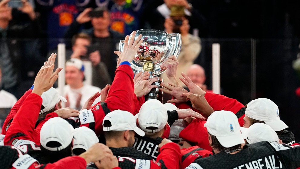 Kanadskí hráči ako noví majstri sveta za rok 2023.