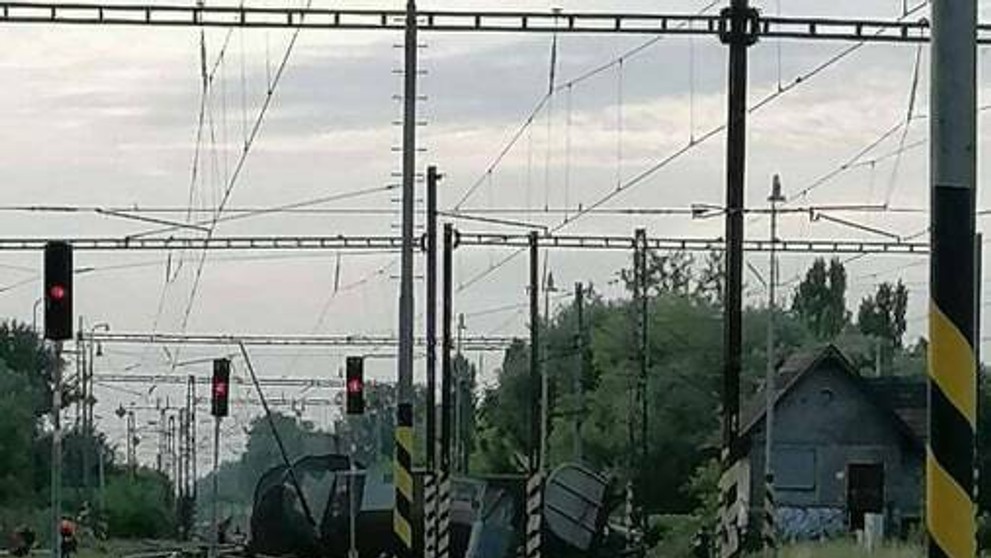 1507_Prvych_100_II__Fix_T29_P30_dnes_vecer_po_filme__15.mp4