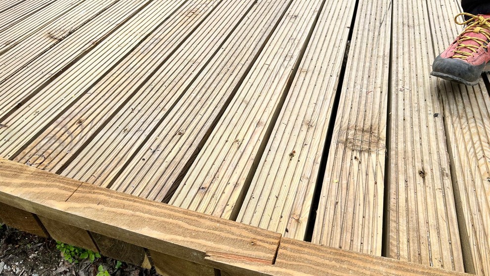 Stupavský park vandali zničili len deň po otvorení.