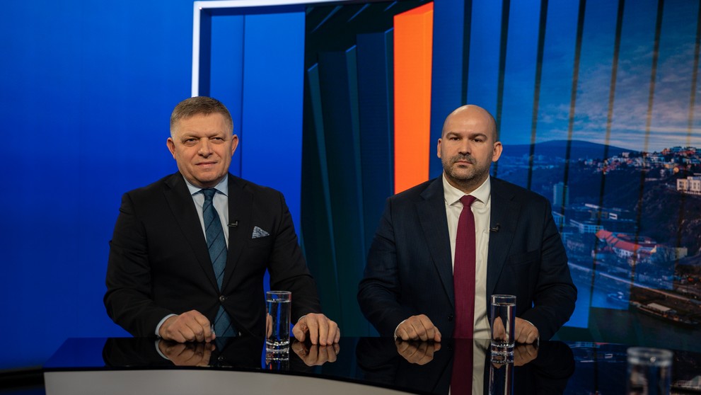 Robert Fico (Smer-SD) a Peter Pčolinský (Sme rodina) v relácii Na telo