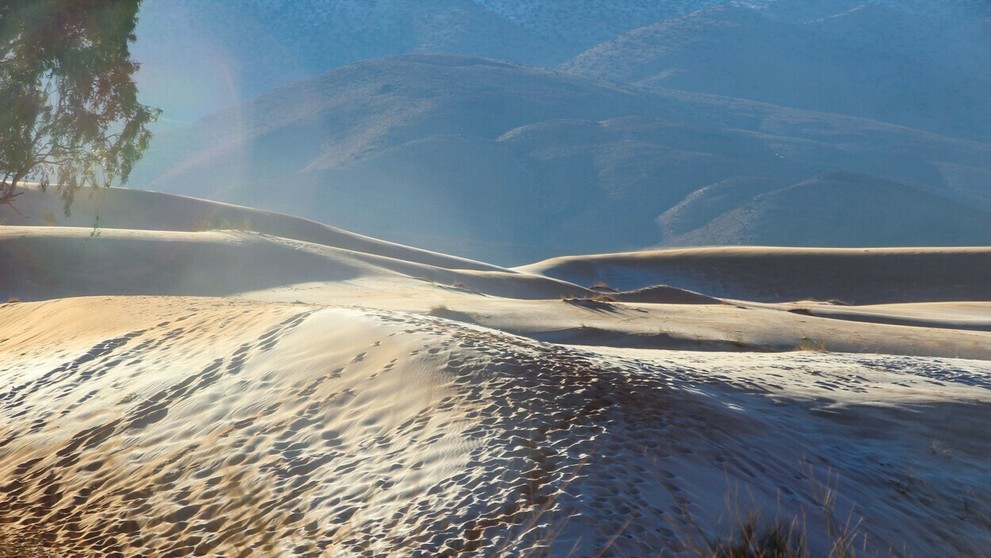 Sahara zahalená snehom.