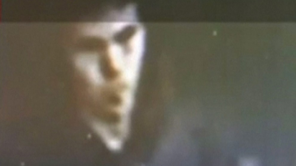 Záber z priemyselnej kamery na údajného utočníka z klubu v Istanbule.