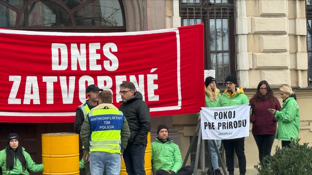 Povolali aj antikonfliktný tím 