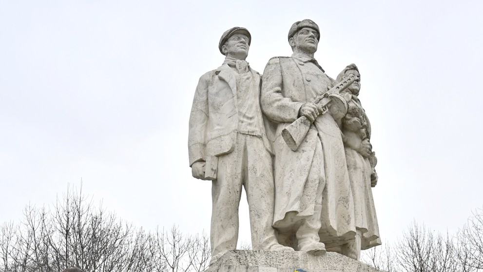 dargov_pamatnik_001105685