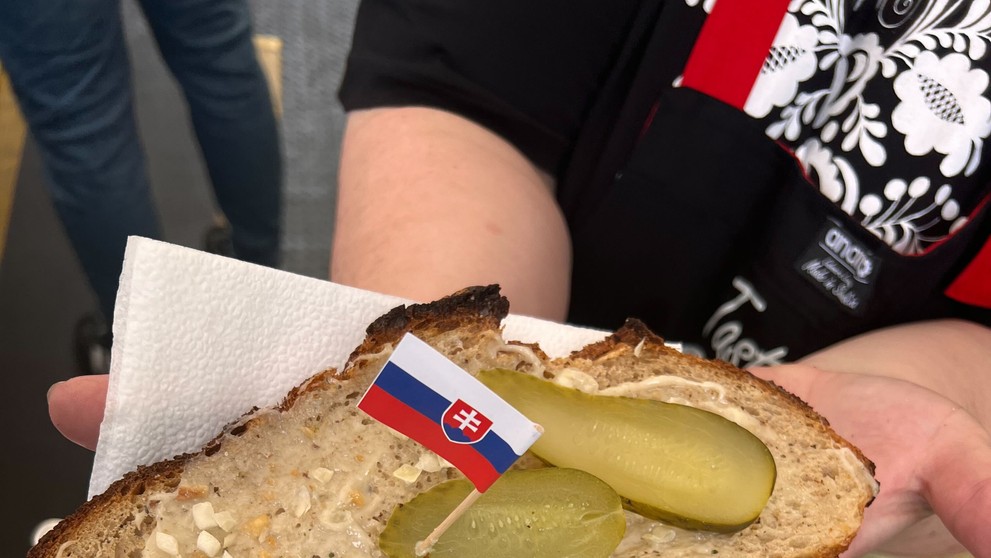 Ponuka jedál v slovenskom bufete na EURO 2024.