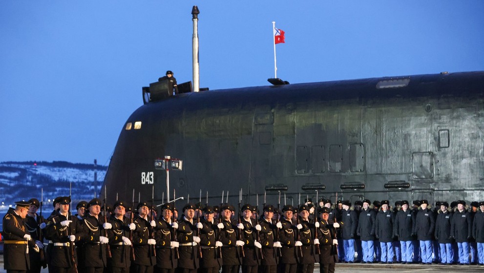 Ruský prezident Vladimir Putin slávnostne spustil na vodu novú jadrovú ponorku Perm.