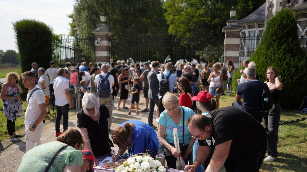 Pohreb Alaina Delona.