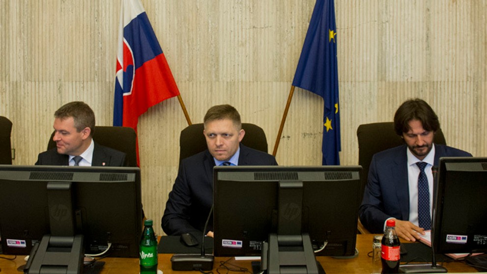 Robert Kaliňák, Robert Fico a Peter Pellegrini na rokovaní vlády.