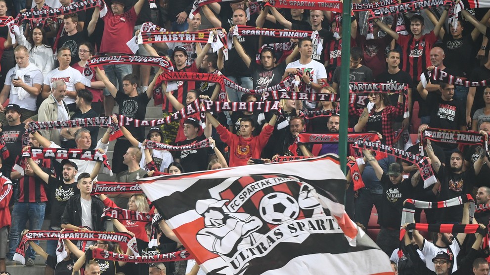 Fanúšikovia Trnavy pred duelom EL proti Anderlechtu Brusel.
