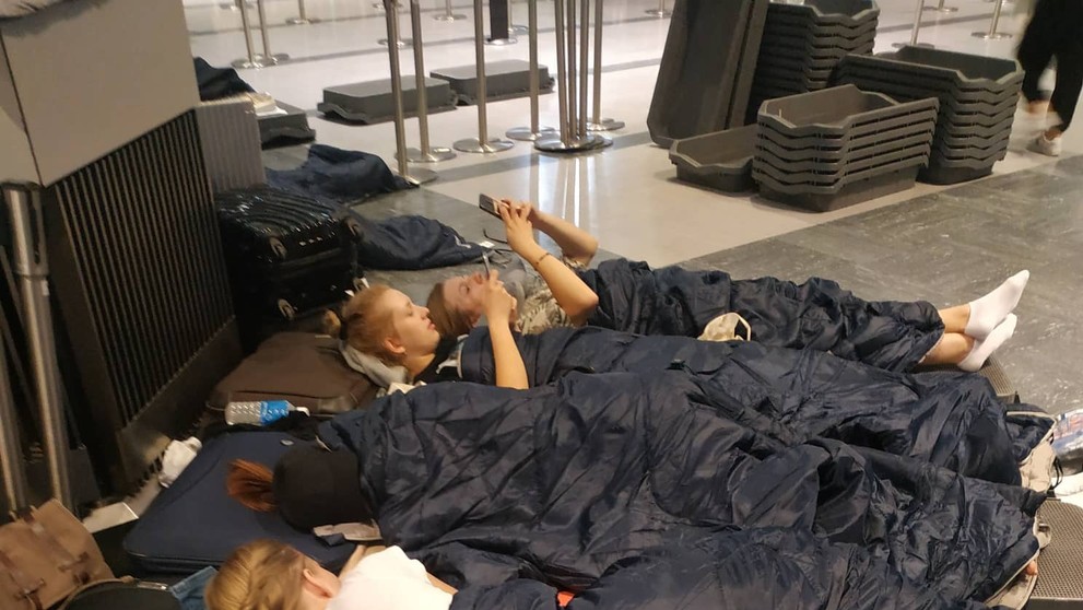 Na snímke radosť slovenských futbalistov po víťazstve 21 v zápase kvalifikácie EURO 2020 v E-skupine Maďarsko – Slovensko.