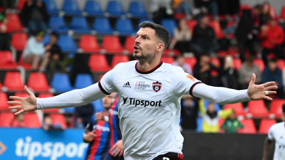 Radosť hráča Trnavy Marca Djuričina po strelení gólu v 2. kole Niké ligy na pôde Vionu.