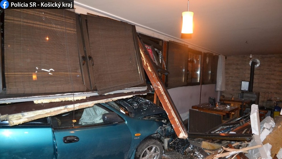 Tragická nehoda pri Lieskovci.