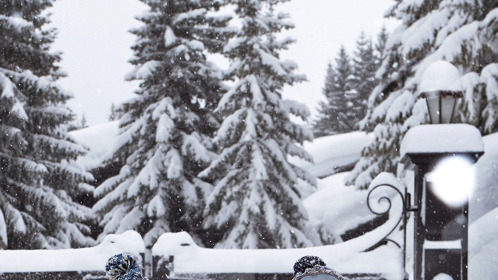 Kate Middleton s Williamom na lyžovačke. To je krásna rodinka!