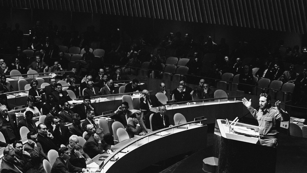 Vtedajší kubánsky líder odsudzuje USA počas historicky najdlhšieho prejavu na pôde Valného zhromaždenie OSN (1960)