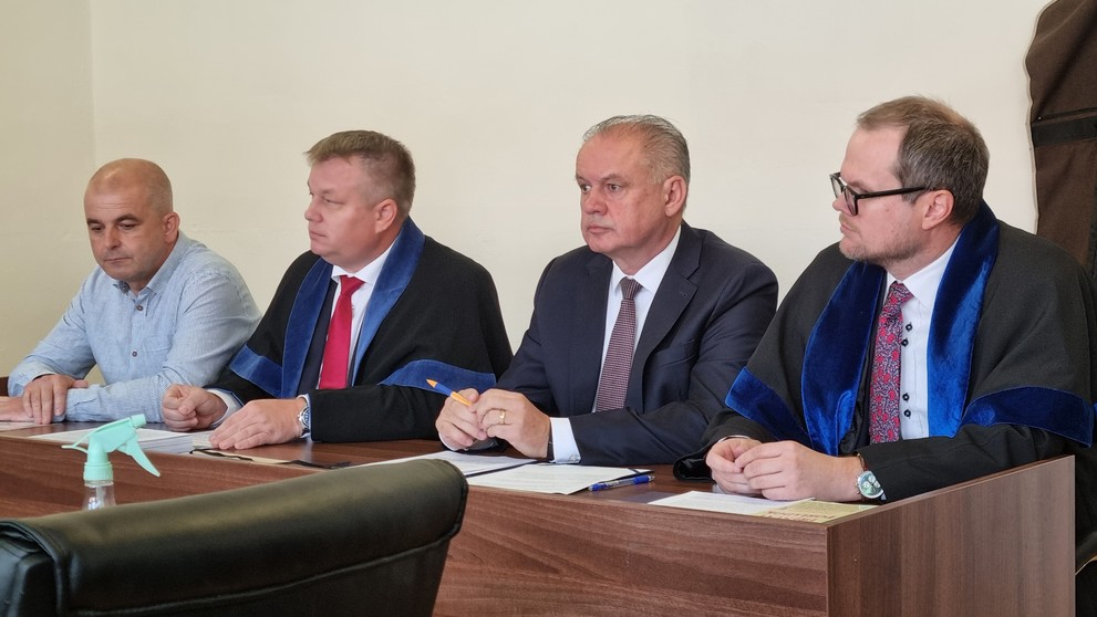 Andrej Kiska na súde.