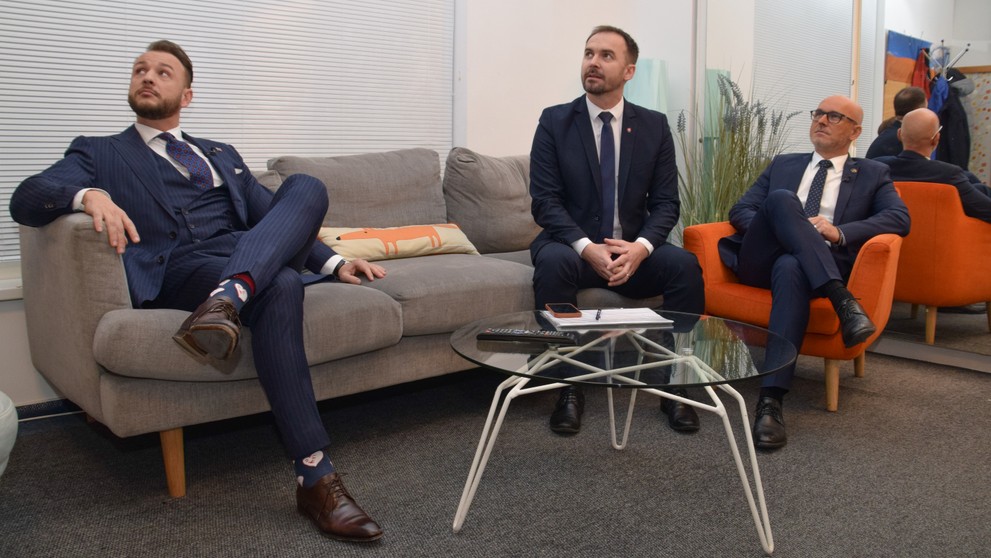 Matúš Šutaj Eštok, Branislav Gröhling a Michal Šipoš v relácii Na telo.