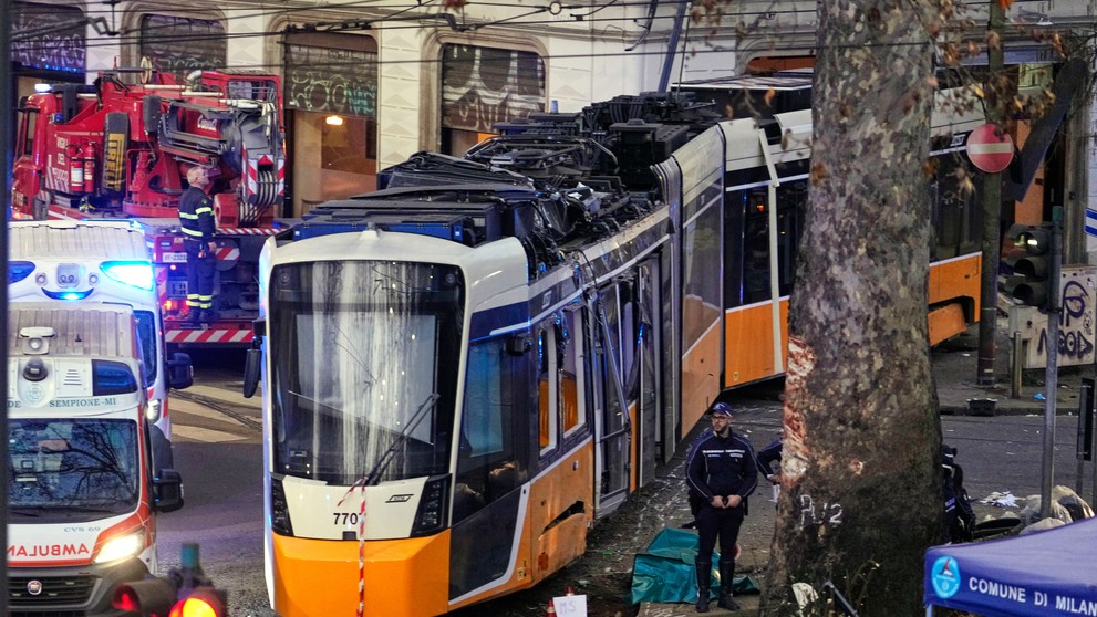 Vykoľajenie električky v Miláne