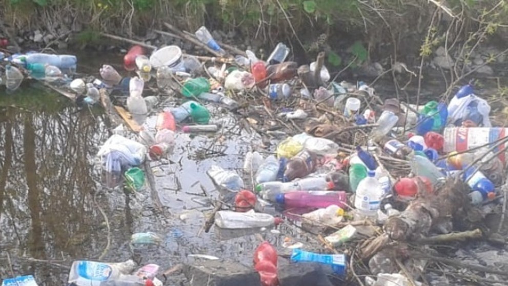 Adele - 21 / Taylor Swift - 1989