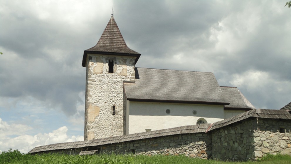 Pohľad na kostol v Zolnej.