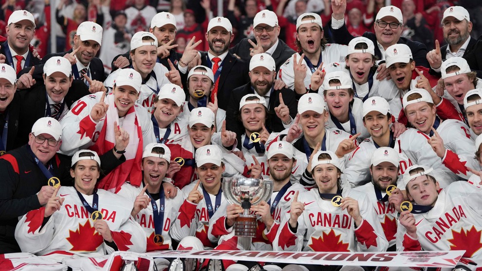 Hokejisti domácej Kanady vybojovali zlaté medaily na MS hráčov do 20 rokov.