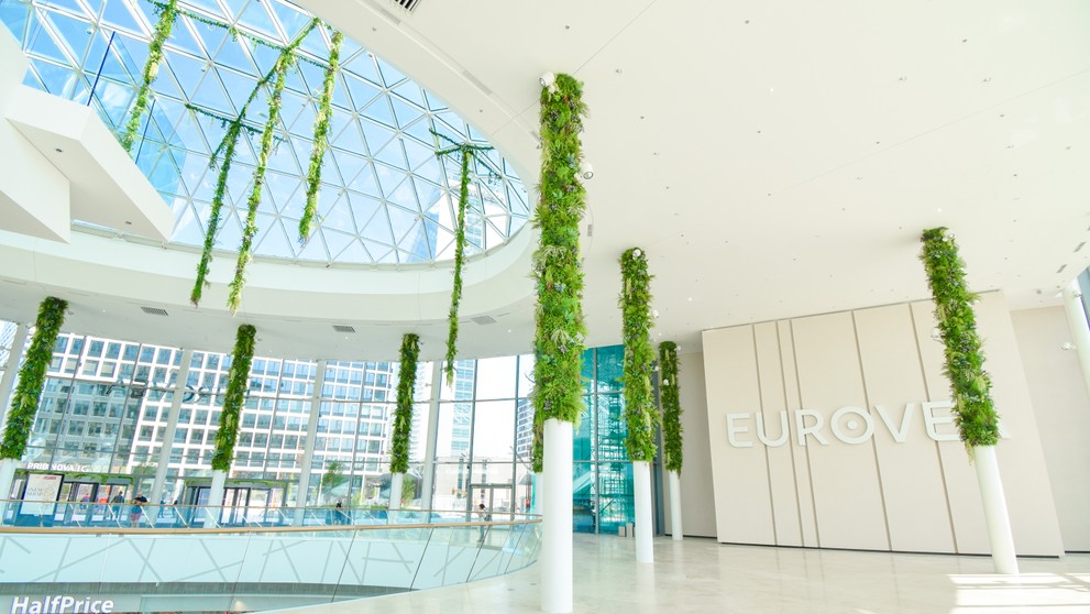 Otvorili novú EUROVEA 2