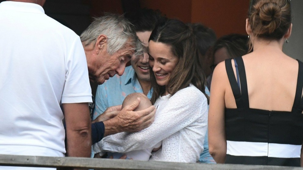 Pippa s manželom Jamesom, synčekom a rodinou navštívili karibský ostrov Sv. Bartolomeja