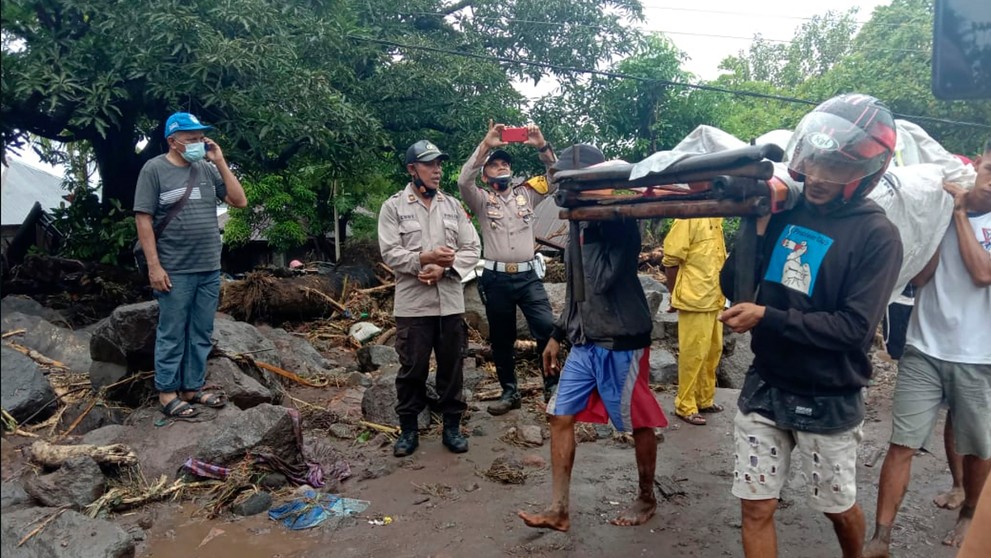 Záplavy v Indonézií.
