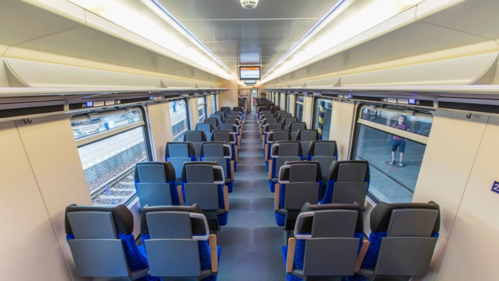 Veľkopriestorový vozeň Bmpz.