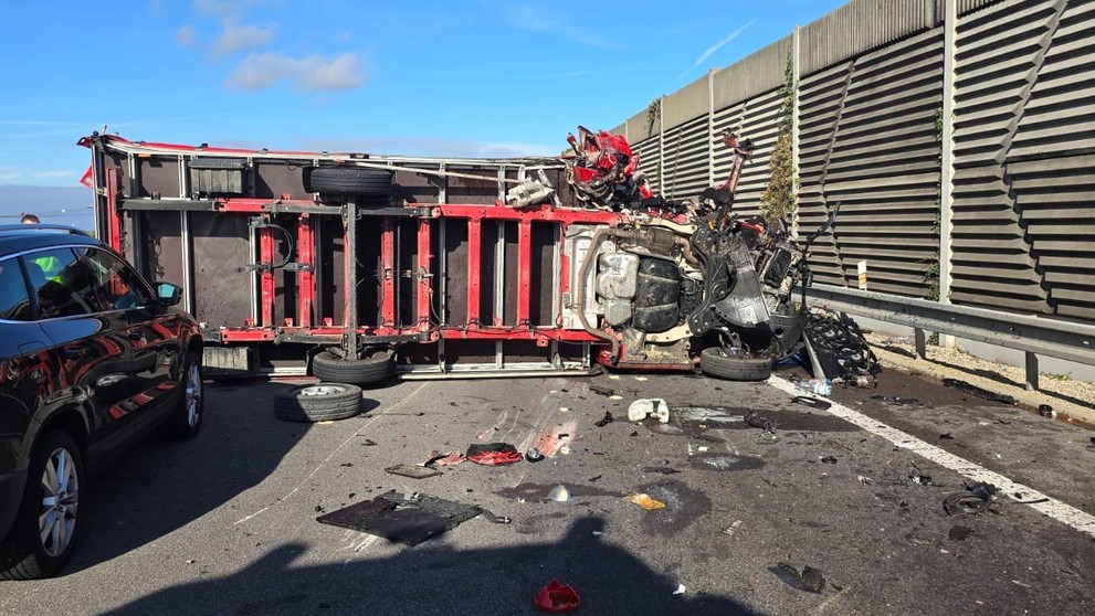 Vážna nehoda na R1 smerom na Trnavu.