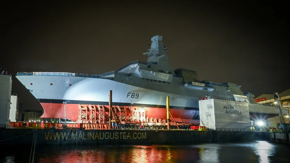 Fregata typu 26 HMS Cardiff.