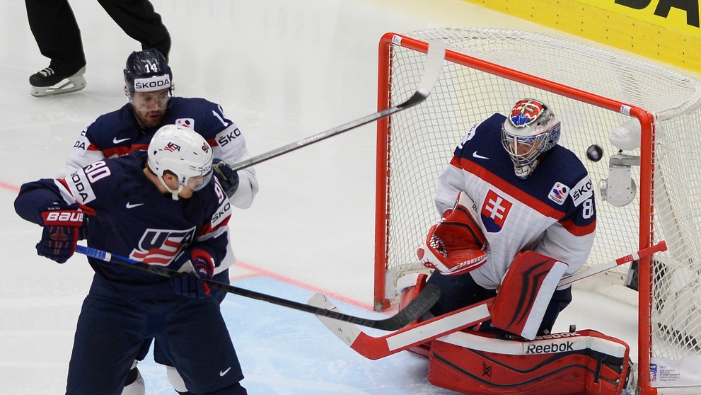 Zľava Andrej Meszároš (Slovensko) a Lee Anders (USA) a Július Hudáček (Slovensko)