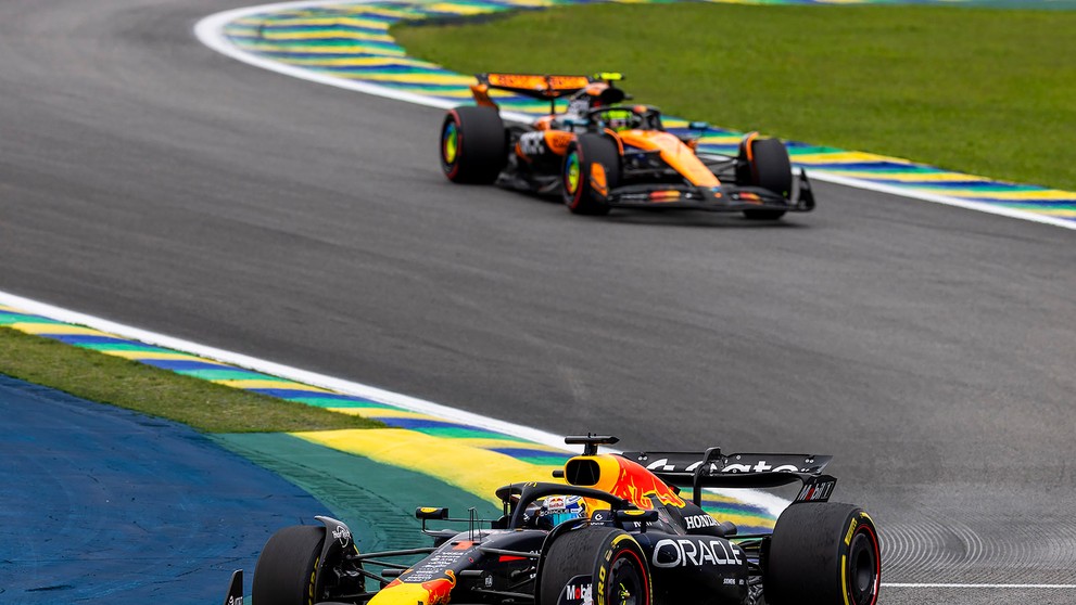 Max Verstappen predviedol na VC Sao Paula ďalší skvelý výkon.