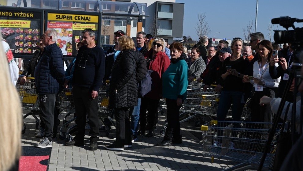 Biedronka otvorila prvú predajňu na Slovensku