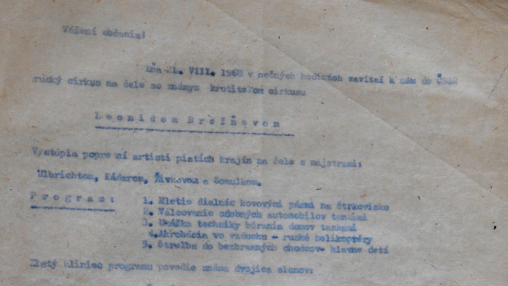 Leták, ktorý ironizuje situáciu v Československu ako keby to bol Brežnevov cirkus.