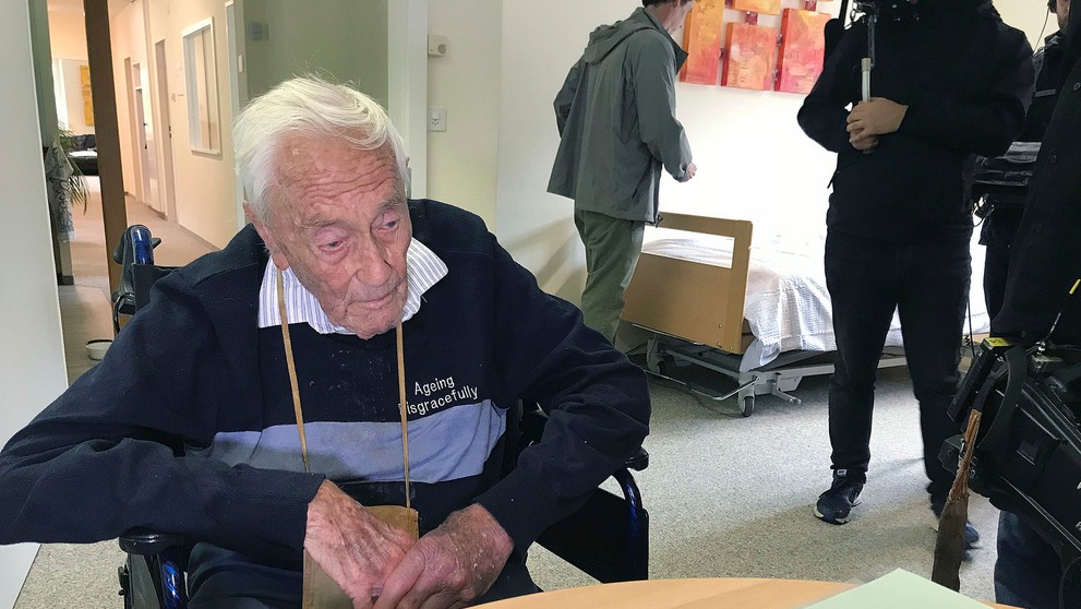 David Goodall prišiel vo štvrtok (10.5.) na miesto, kde ukončil svoj život. 