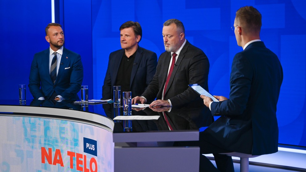 Matúš Šutaj Eštok, Alojz Hlina a Milan Krajniak v relácii Na telo plus.