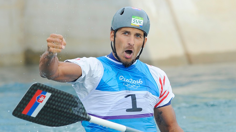 Matej Beňuš sa teší po finálovej jazde kategórie C1počas LOH Riu de Janeiro.