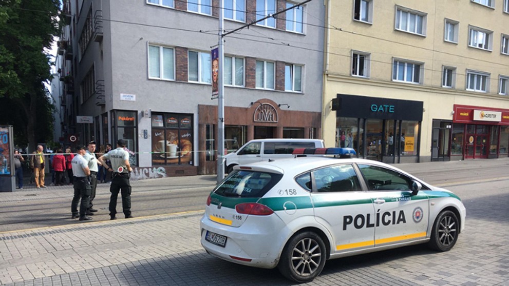 Po streľbe na Obchodnej ulici v Bratislave.