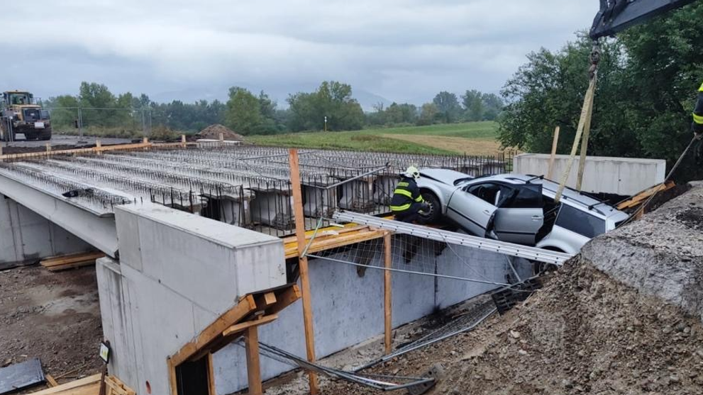 Nehoda pri Veľkých Bierovciach.